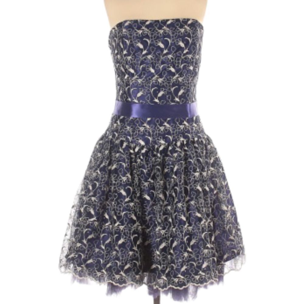 Jessica McClintock Strapless Navy and White Floral Lace Mini Dress